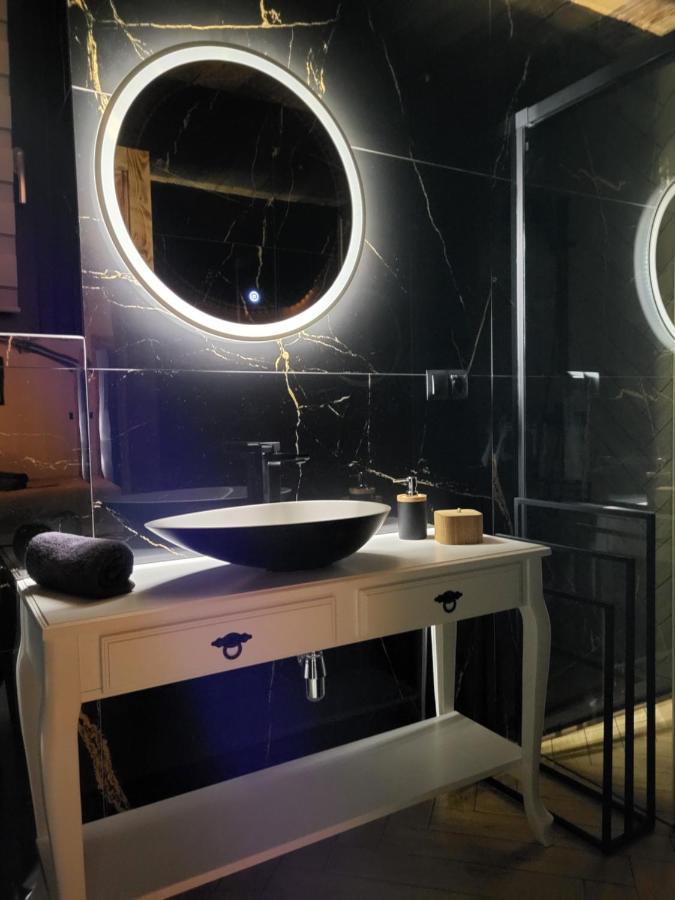 Apartamenty Stylo Истебна Екстериор снимка
