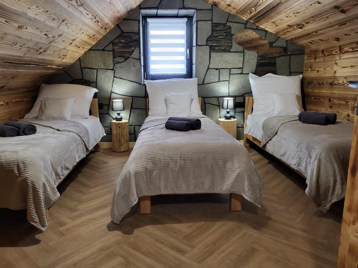 Apartamenty Stylo Истебна Екстериор снимка