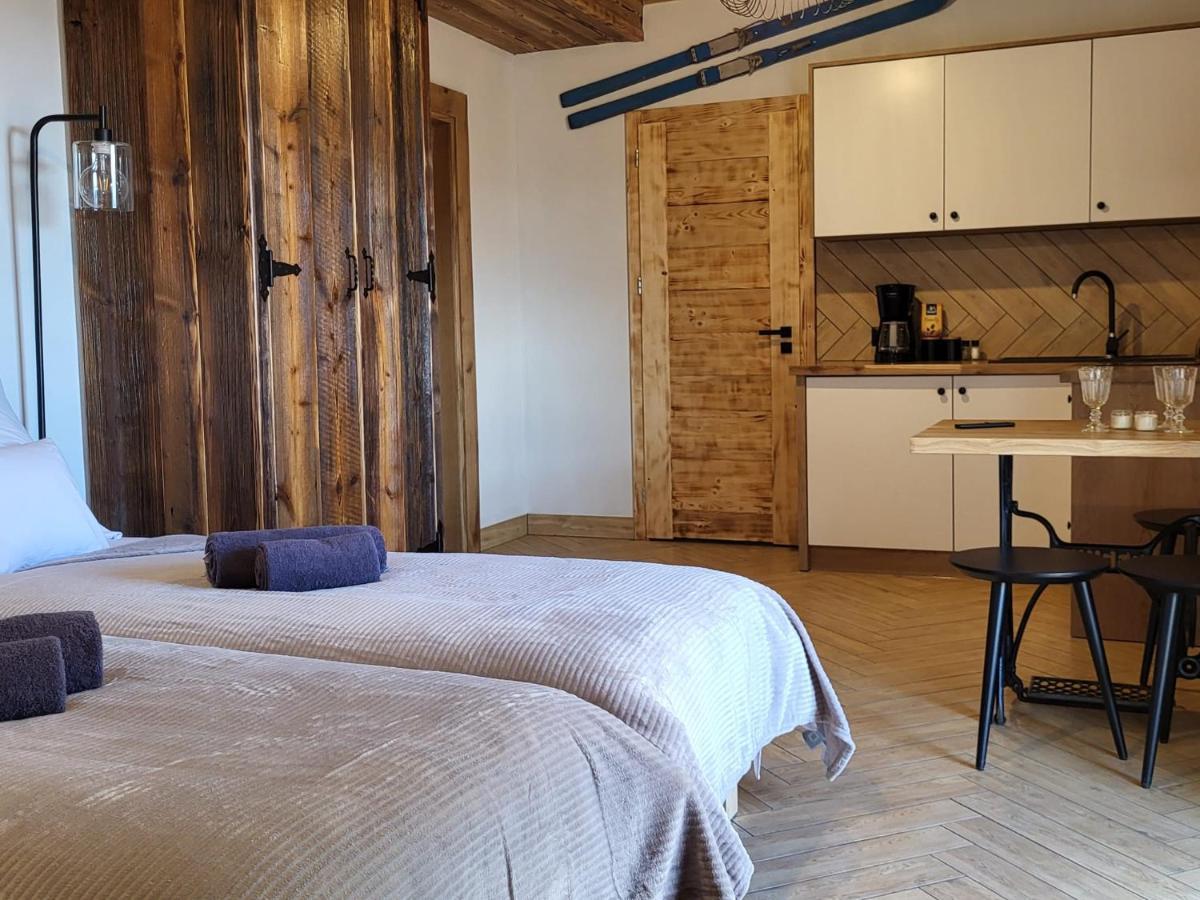 Apartamenty Stylo Истебна Екстериор снимка