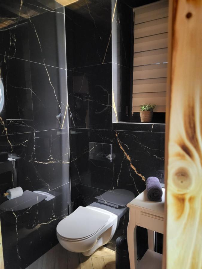 Apartamenty Stylo Истебна Екстериор снимка