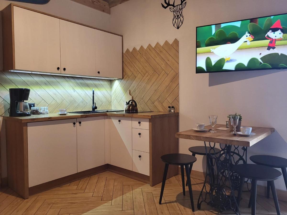Apartamenty Stylo Истебна Екстериор снимка